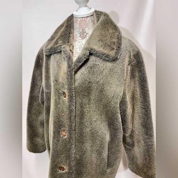 BERNARDO Taupe‎ faux fur Teddy jacket size L. - Picture 3 of 15